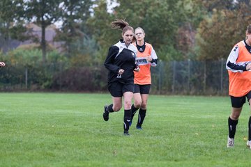 Bild 35 - Frauen TSV Wiemersdorf - VfR Horst : Ergebnis: 0:7